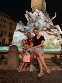 uci school of nursing assistant clinical professor michael bueno in italy with his family