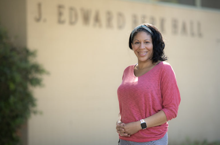 Dawn Bounds, assistant professor at the UCI Sue & Bill Gross School of Nursing