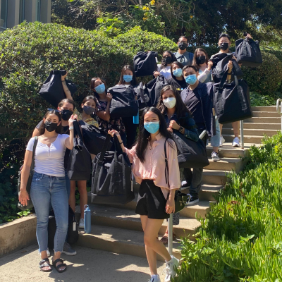 uc irvine school of nursing bachelor and masters students pick up their skills totes